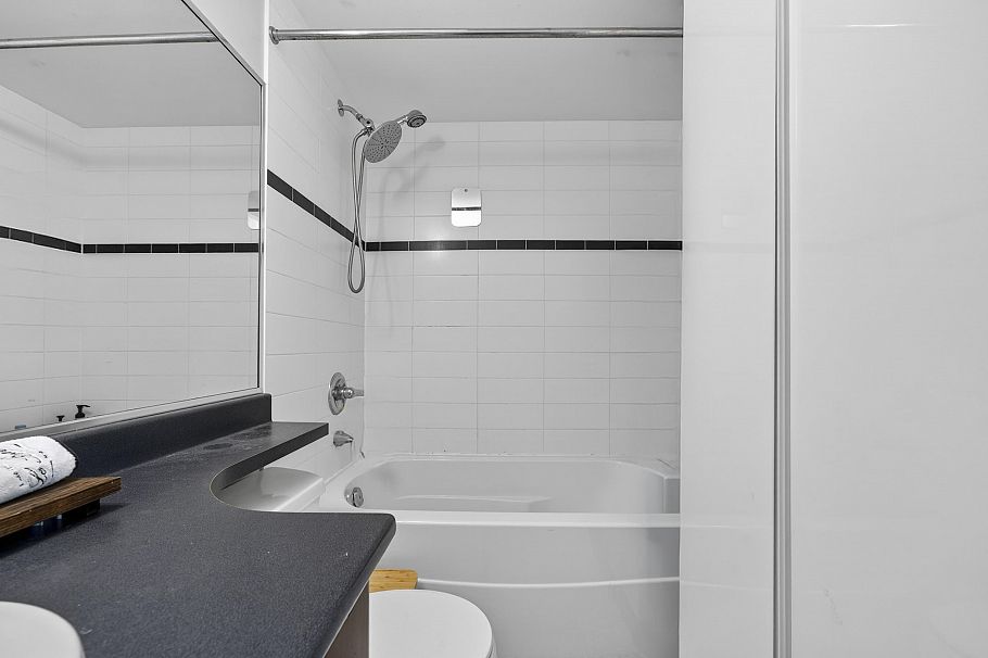 2309 688 Abbott Street Vancouver, BC - 14