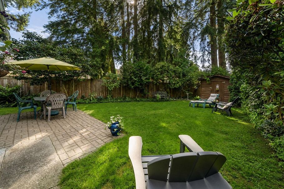 2011 Bridgman Avenue North Vancouver, BC - 32
