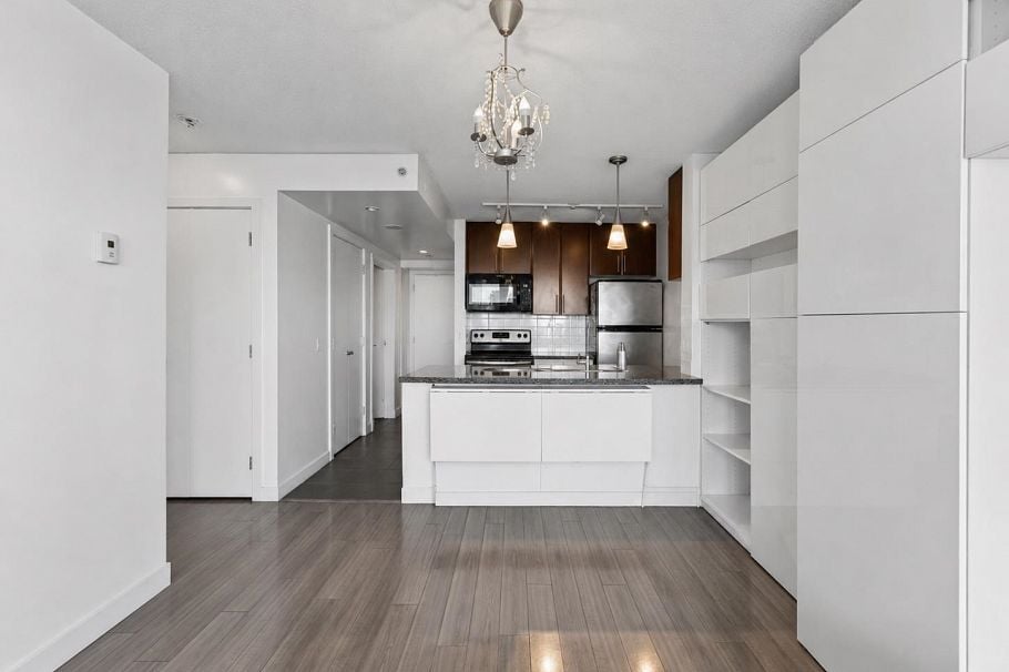 2309 688 Abbott Street Vancouver, BC - 4