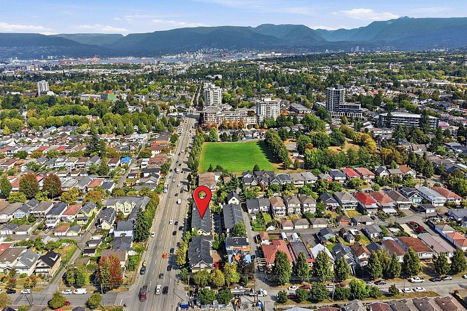4354 Knight Street Vancouver, BC - 25