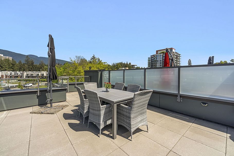 153 2060 Curling Road North Vancouver, BC - 26