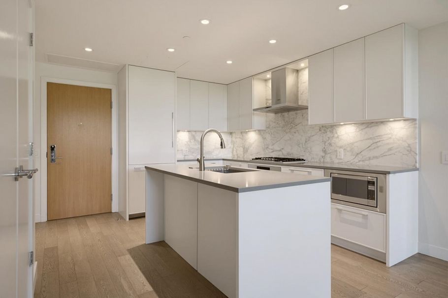 218 3220 Connaught Crescent North Vancouver, BC - 7