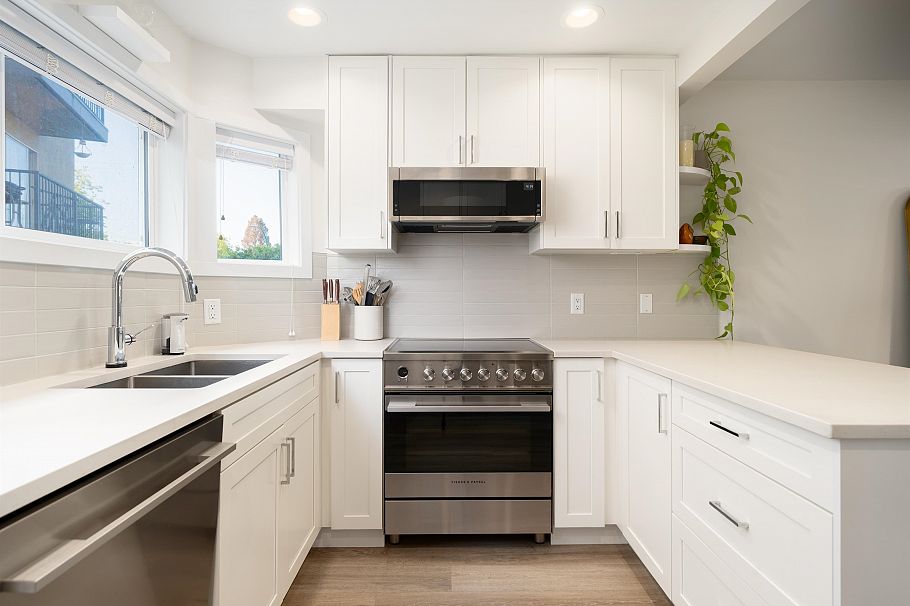 329 Garden Drive Vancouver, BC - 5
