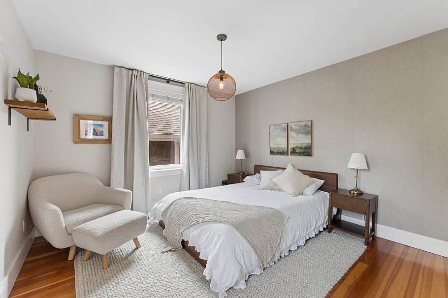1250 E 11th Avenue Vancouver, BC - 16