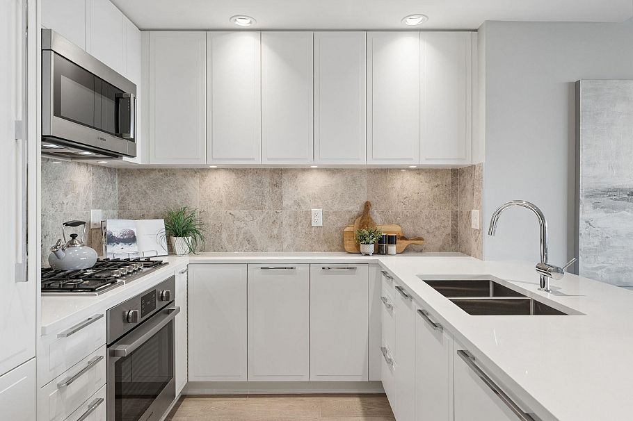 1208 118 Carrie Cates Court North Vancouver, BC - 21
