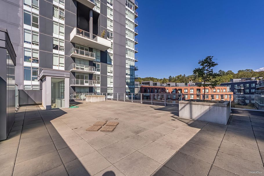 409 3581 E Kent Avenue North Vancouver, BC - 25