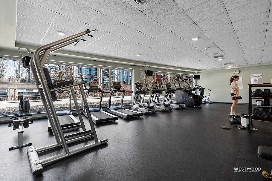 808 939 Expo Boulevard Vancouver, BC - 26
