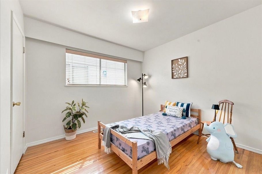 5884 Ormidale Street Vancouver, BC - 22
