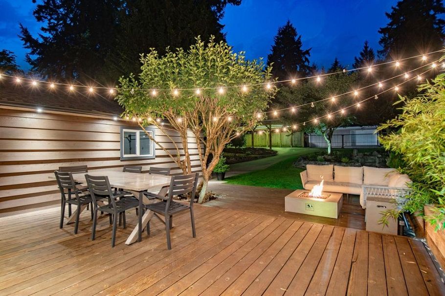 1218 W 22nd Street North Vancouver, BC - 4