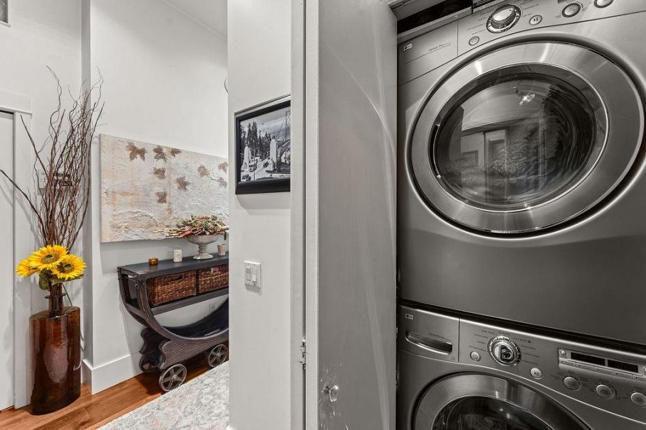 104 1811 W 16th Avenue Vancouver, BC - 24