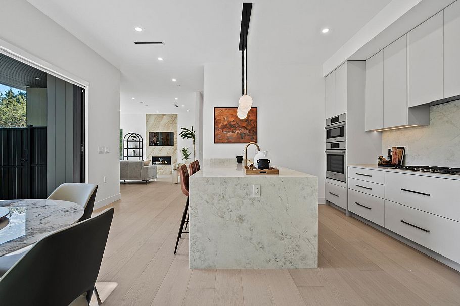 1605 E 21st Avenue Vancouver, BC - 14