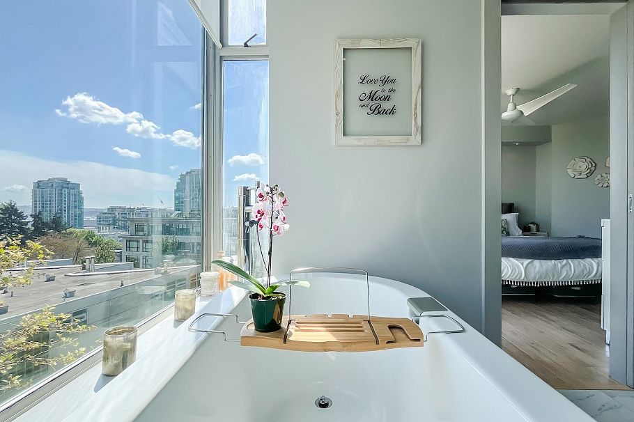 701 120 W 2nd Street North Vancouver, BC - 19
