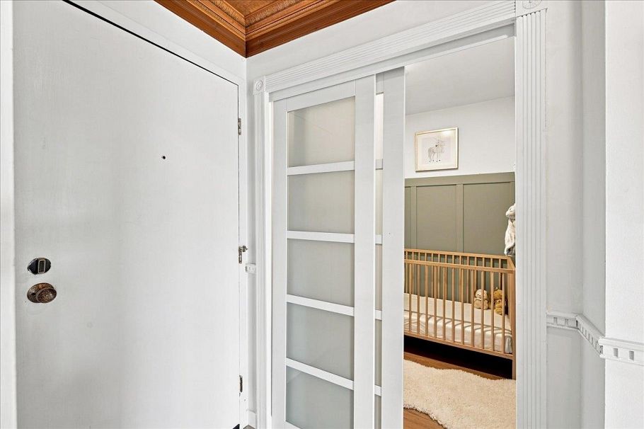 207 236 W 2nd Street North Vancouver, BC - 20
