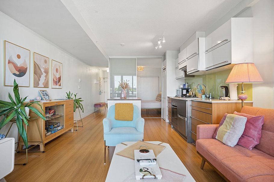 709 718 Main Street Vancouver, BC - 5