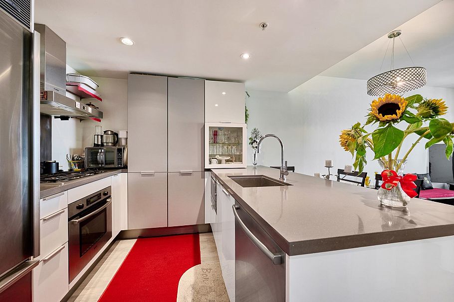 1805 788 Richards Street Vancouver, BC - 6