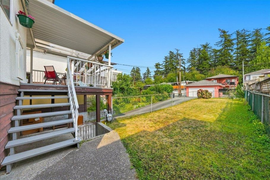 5884 Ormidale Street Vancouver, BC - 36