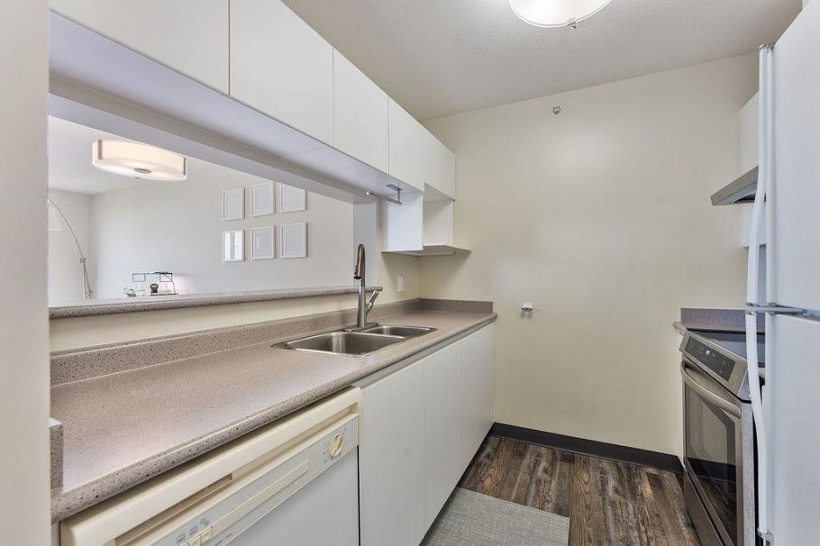 1408 5189 Gaston Street Vancouver, BC - 12