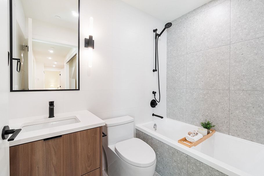 101 1550 E 3rd Avenue Vancouver, BC - 29