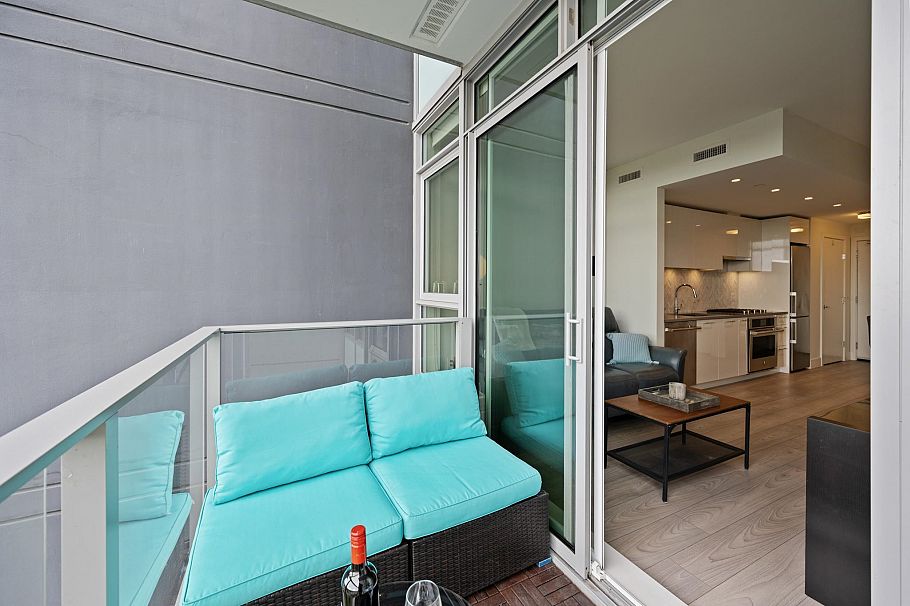 1306 3581 E Kent Avenue North Vancouver, BC - 12