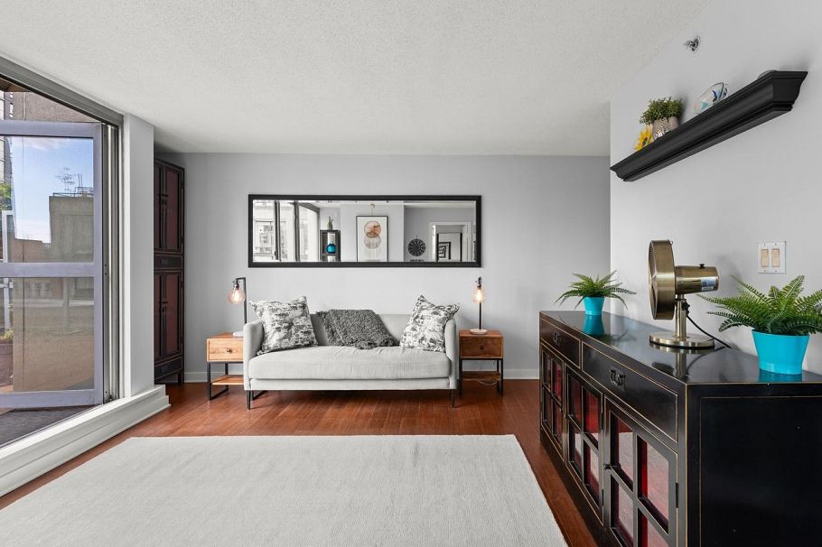 401 1238 Richards Street Vancouver, BC - 5