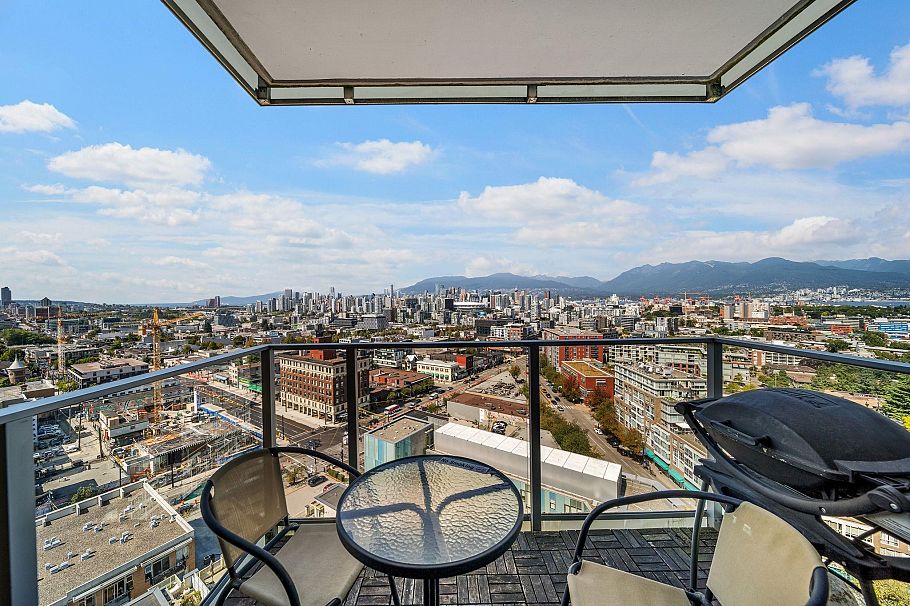 1911 285 E 10th Avenue Vancouver, BC - 21