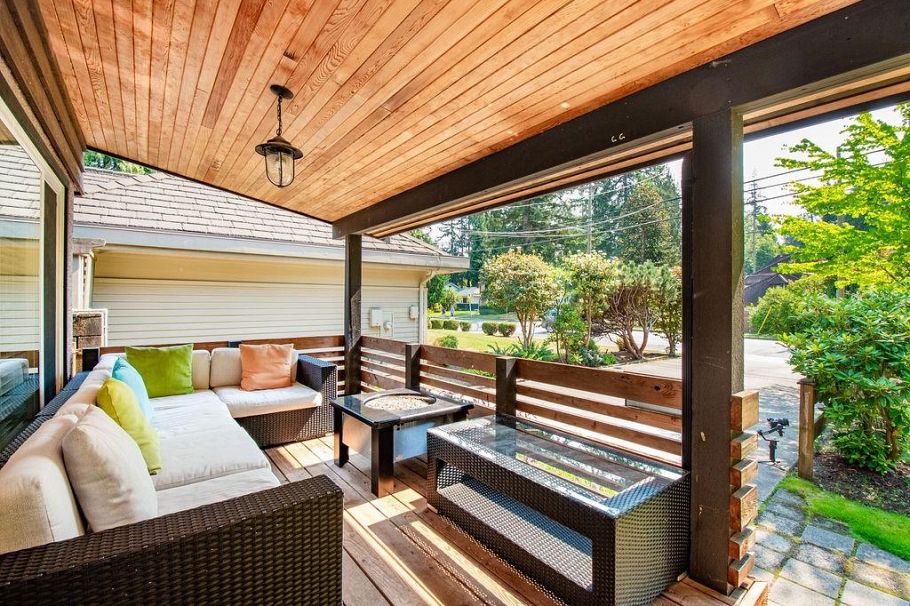 1218 W 22nd Street North Vancouver, BC - 9