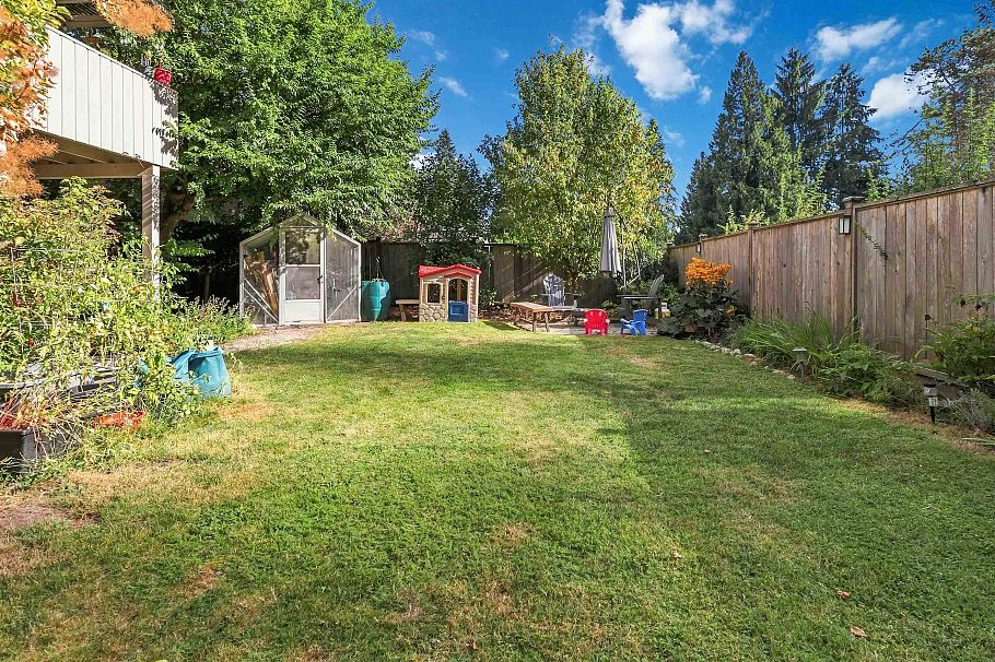 2285 Tompkins Crescent North Vancouver, BC - 33