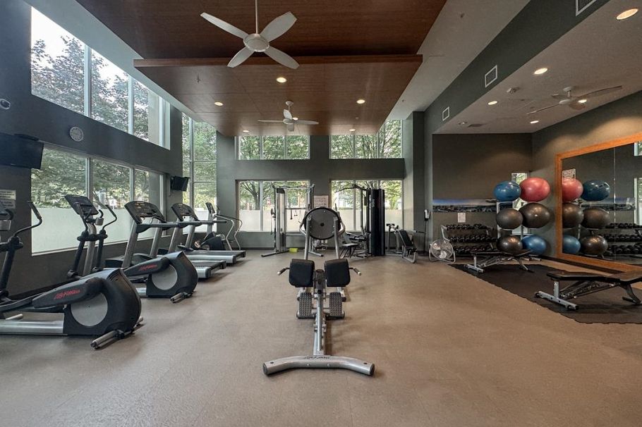 321 135 E 17th Street North Vancouver, BC - 21