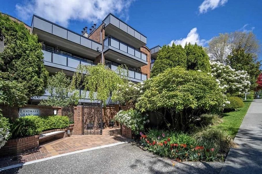 404 1405 W 15th Avenue Vancouver, BC - 1