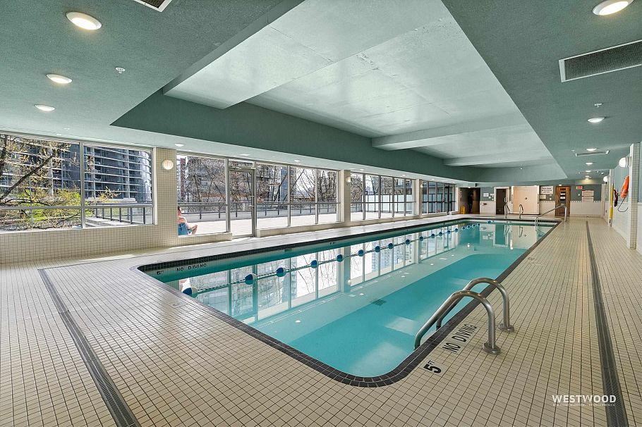 808 939 Expo Boulevard Vancouver, BC - 27