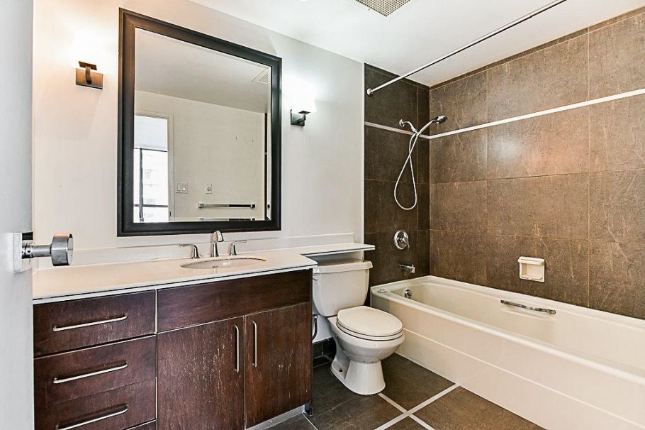501 738 Broughton Street Vancouver, BC - 4