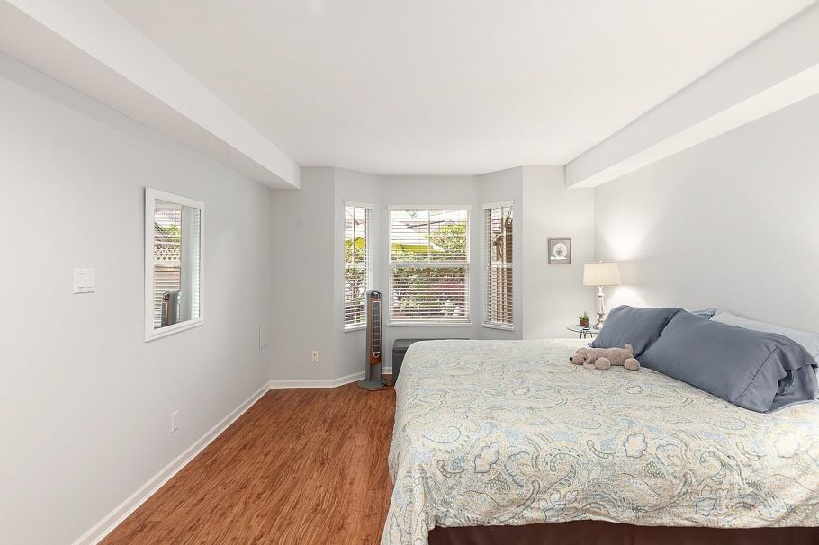 65 1550 Larkhall Crescent North Vancouver, BC - 23