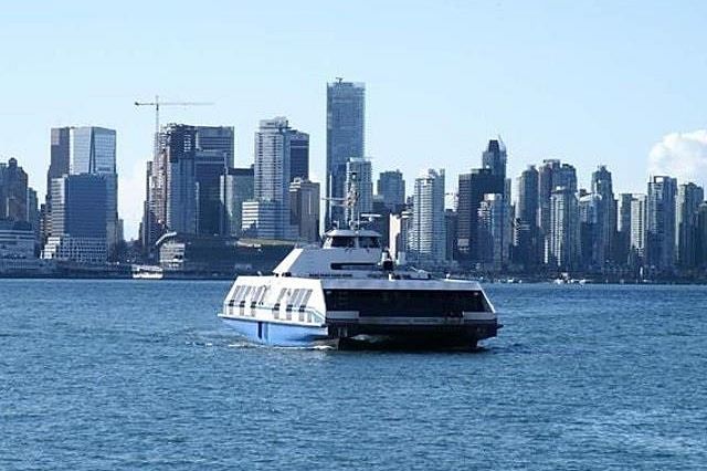 207 236 W 2nd Street North Vancouver, BC - 39