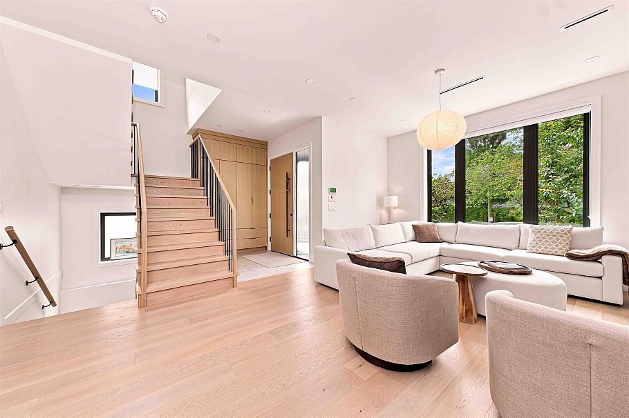 6408 Vine Street Vancouver, BC - 4