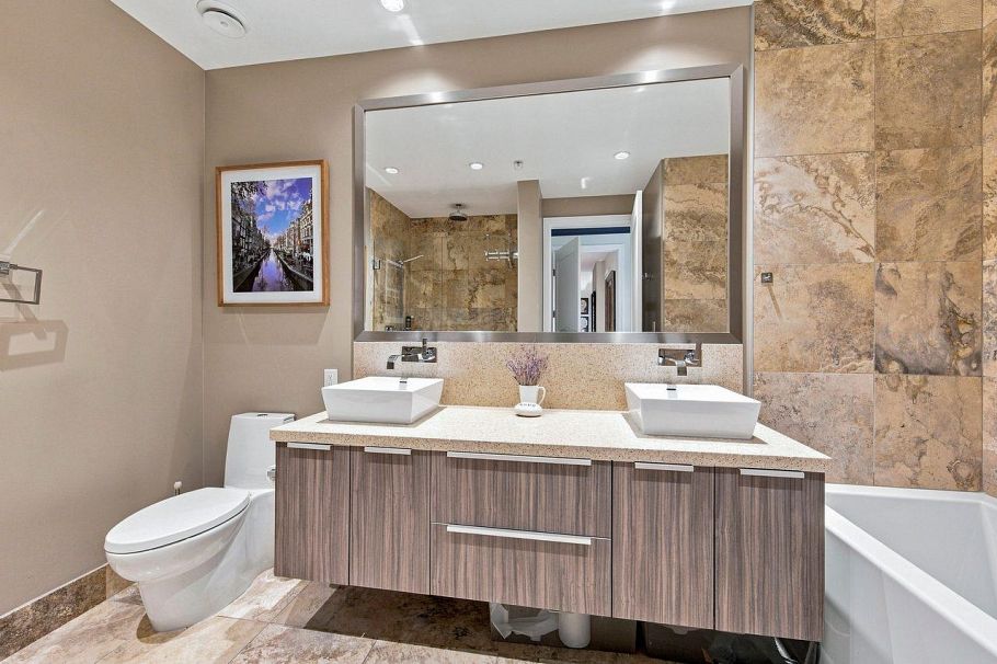 306 1616 Columbia Street Vancouver, BC - 6