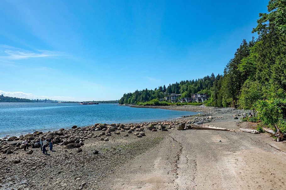 305 3873 Cates Landing Way North Vancouver, BC - 36