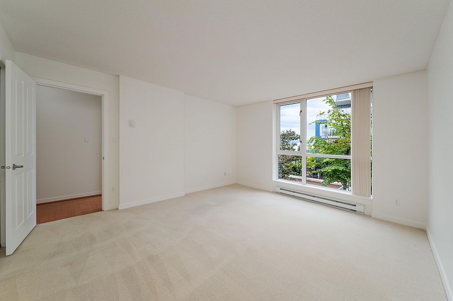 317 1425 W 6th Avenue Vancouver, BC - 19