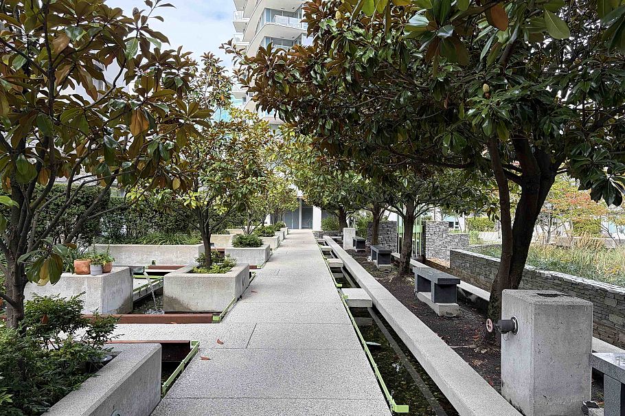301 689 Abbott Street Vancouver, BC - 26