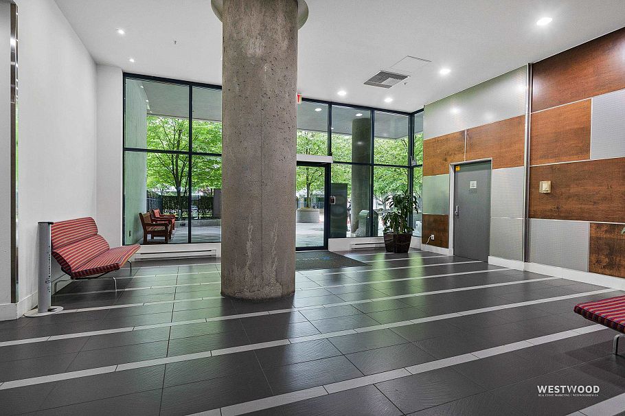 808 939 Expo Boulevard Vancouver, BC - 20
