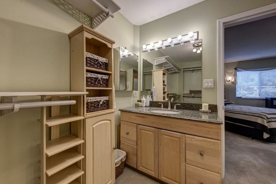 108 999 Berkley Road North Vancouver, BC - 9