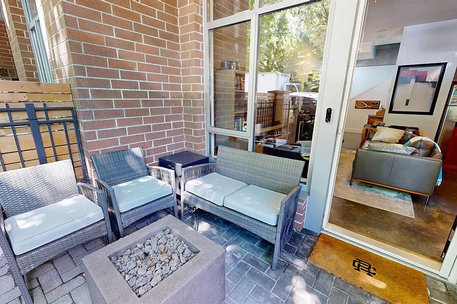 357 E 11th Avenue Vancouver, BC - 23
