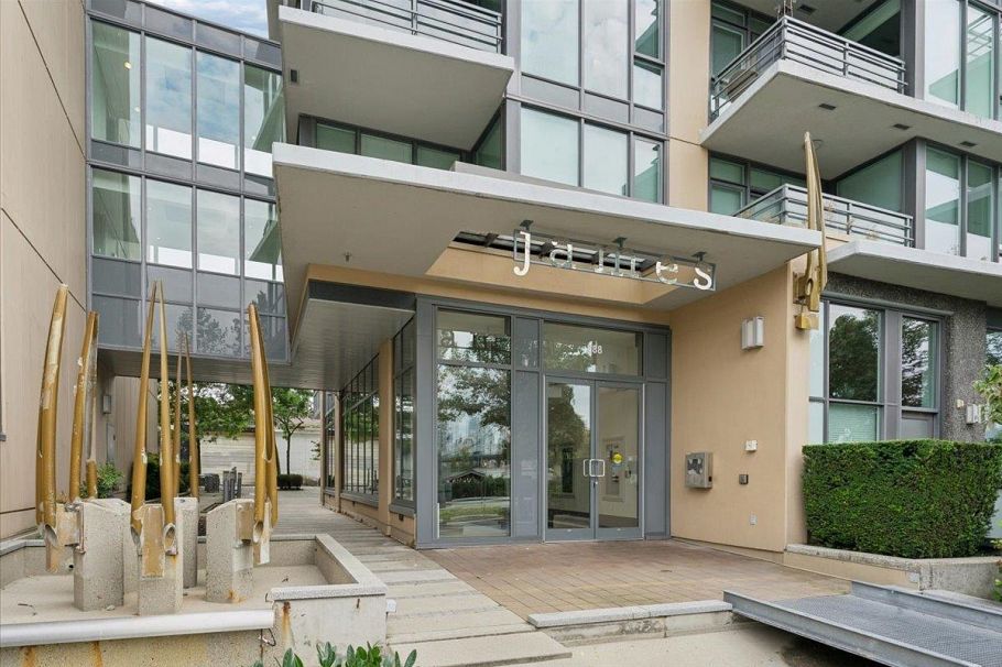 608 288 W 1st Avenue Vancouver, BC - 2