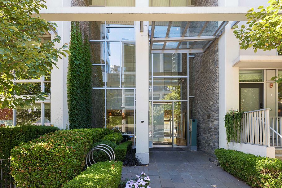 805 1455 Howe Street Vancouver, BC - 36