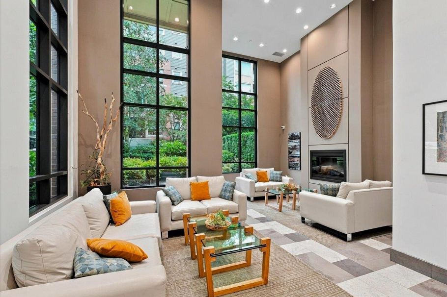 G11 139 W 22nd Street North Vancouver, BC - 23
