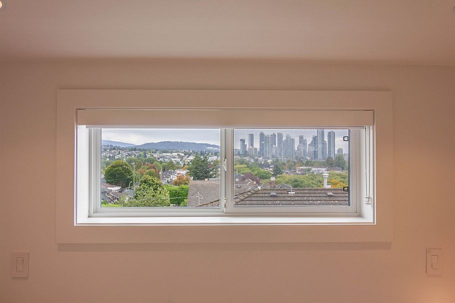 3063 Graveley Street Vancouver, BC - 17