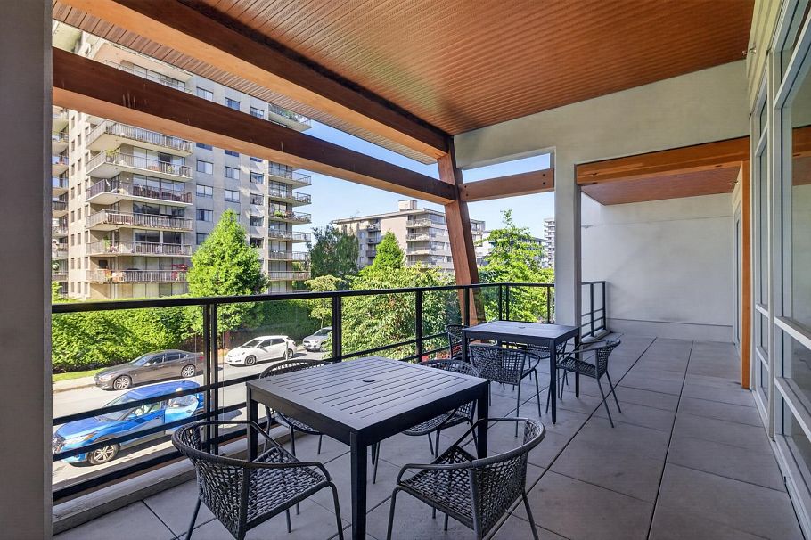 210 108 E 8th Street North Vancouver, BC - 31