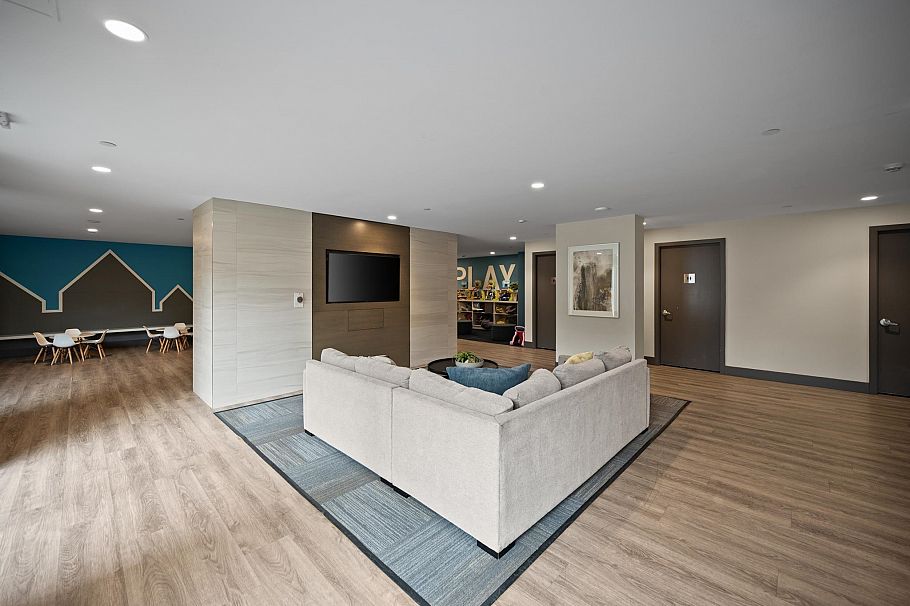 1306 3581 E Kent Avenue North Vancouver, BC - 22