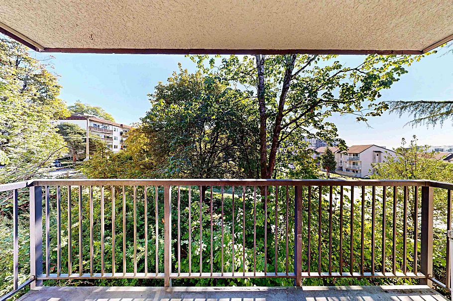 204 252 W 2nd Street North Vancouver, BC - 33