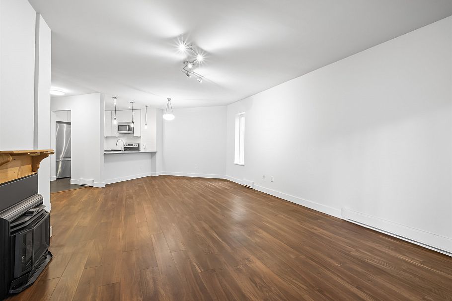105 3191 Mountain Highway North Vancouver, BC - 2