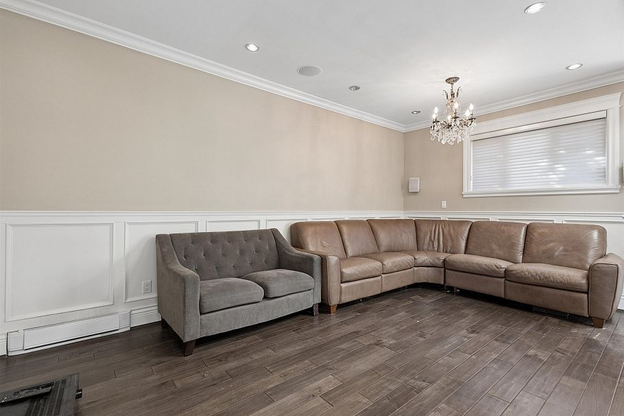 1441 W 49th Avenue Vancouver, BC - 13